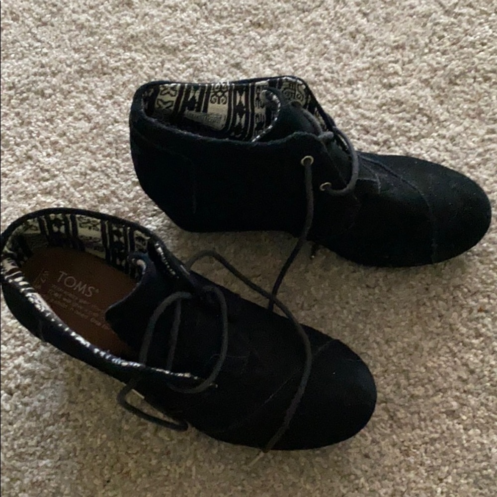 Toms booties